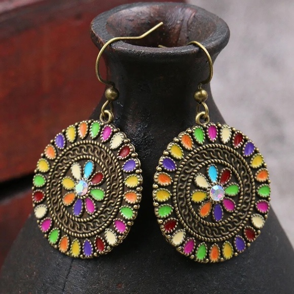**BILLIE* Bronze x Multicolor Fashion Round Earrings - Picture 6 of 7